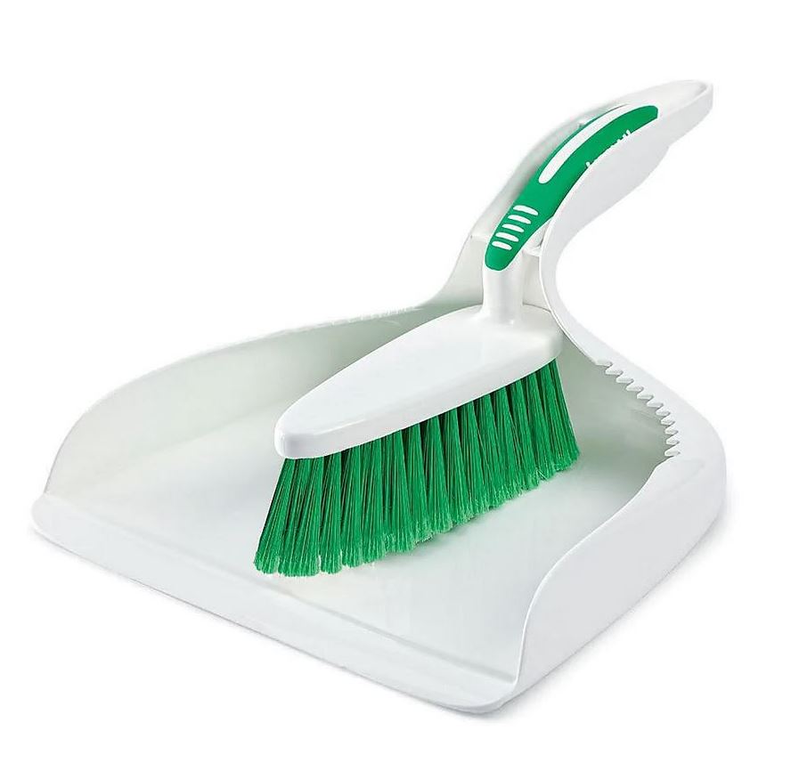 Brooms & Dustpans